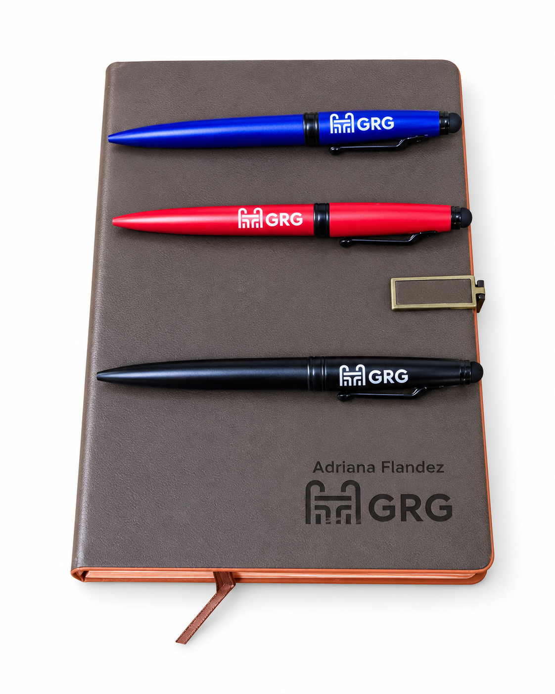 Agenda personalizada con bolígrafos