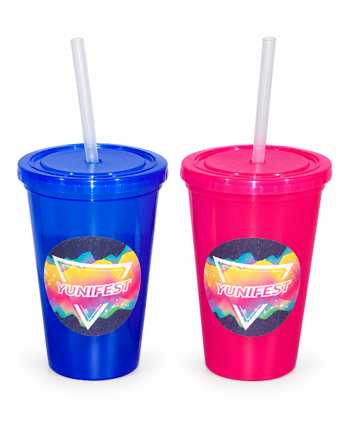 Vasos de colores con tapa y popote